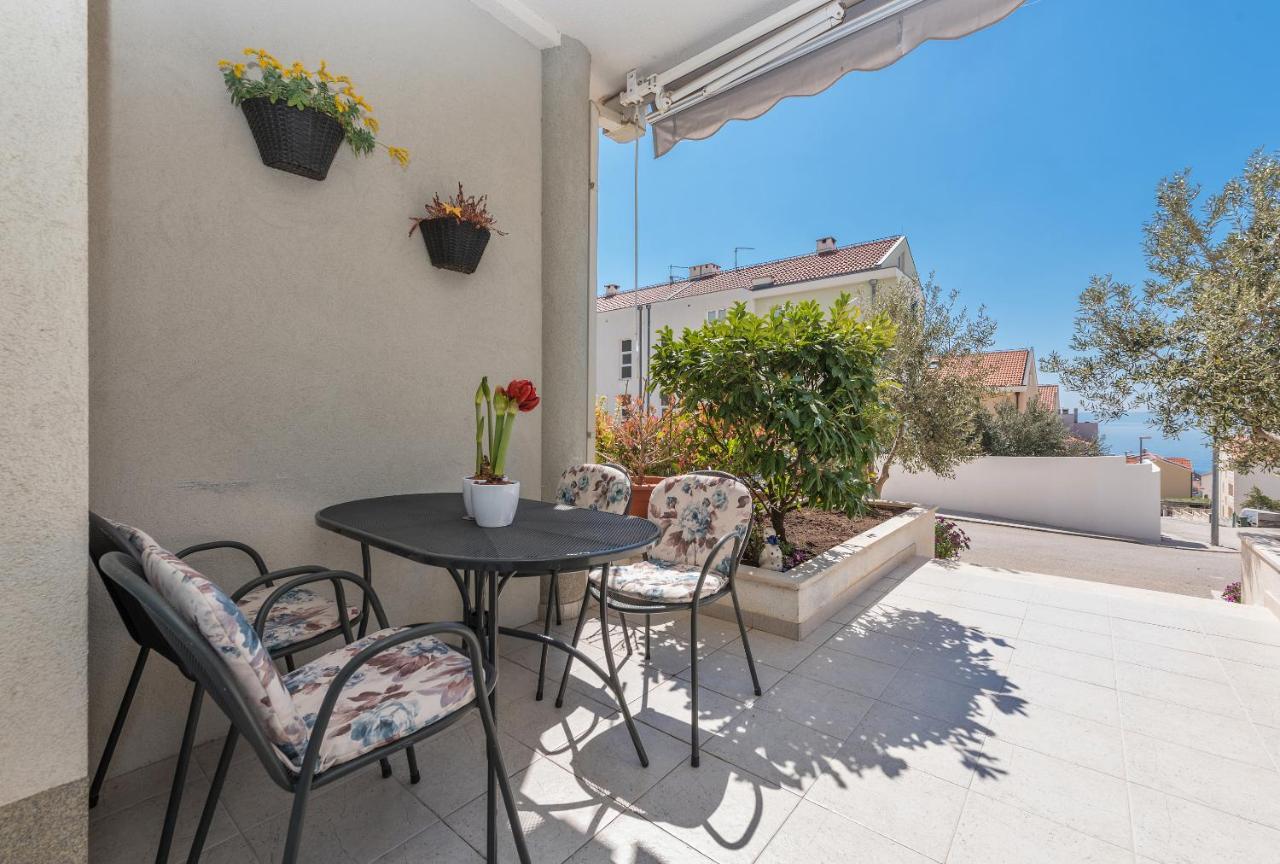 Long Apartment Makarska Eksteriør bilde