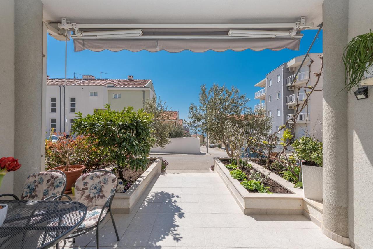 Long Apartment Makarska Eksteriør bilde